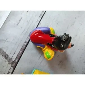 burger king Toys Goof Troop Goofy Movie Bowler Car Action